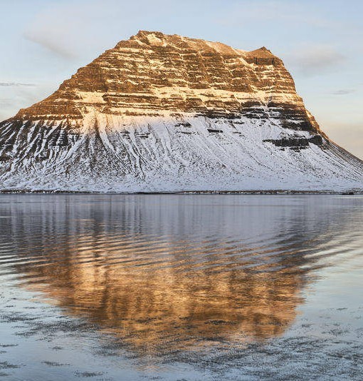 Kirkjufell's rising sun.